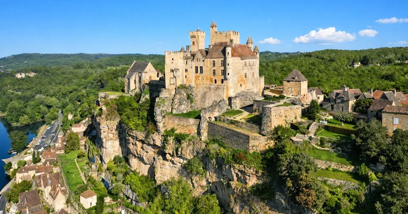 Ch&acirc;teau de Beynac: Entry Ticket to the Castle